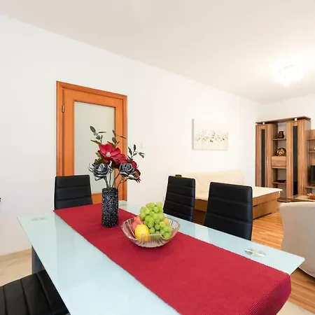 Apartman Marjeto Krk Town Exterior photo