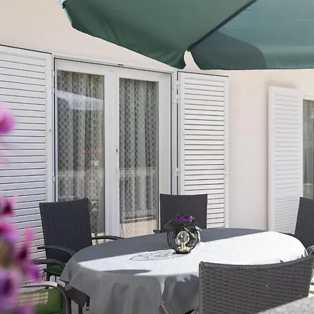Apartman Marjeto Krk Town Exterior photo