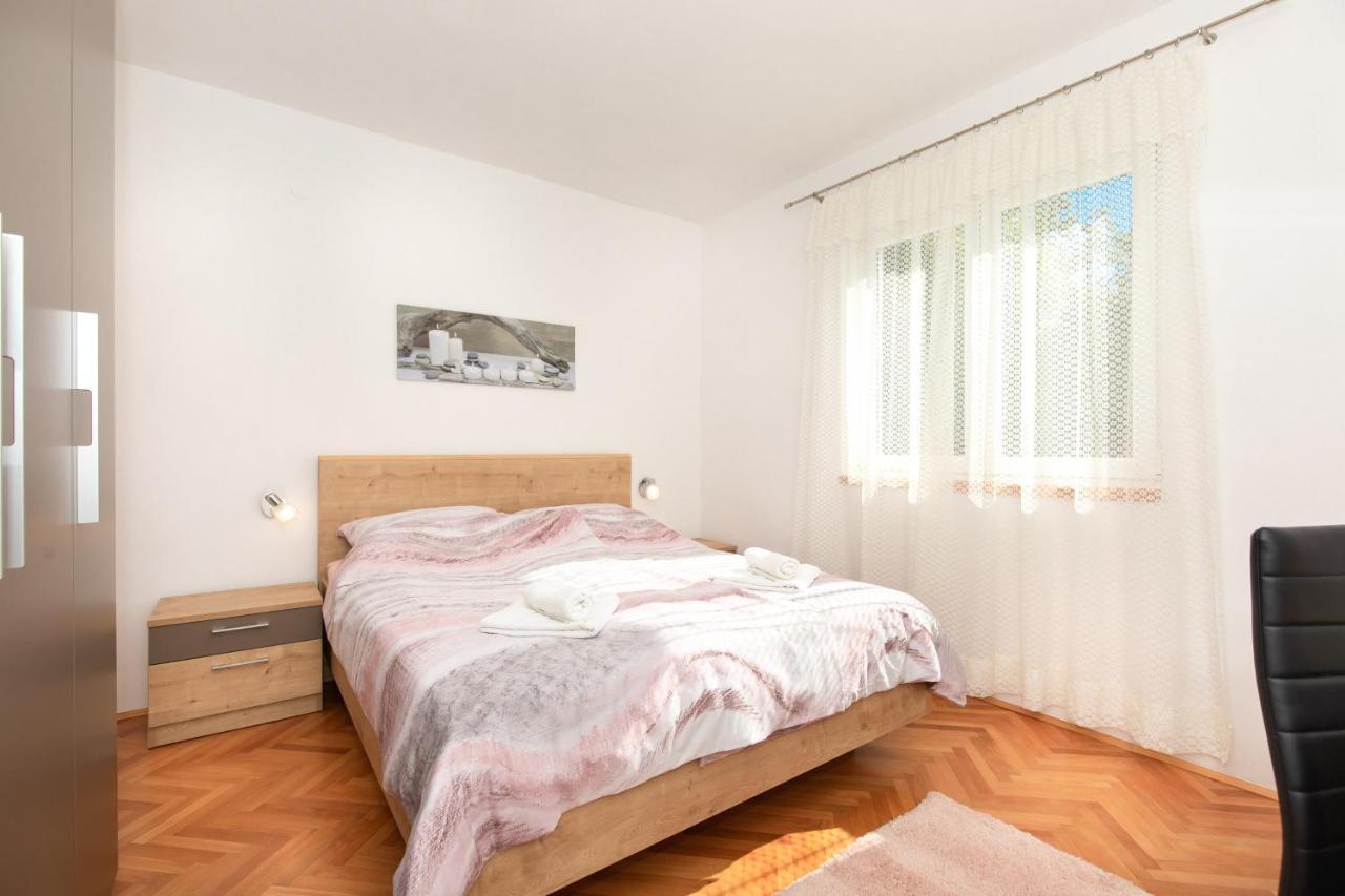 Apartment Marjeto Krk Town